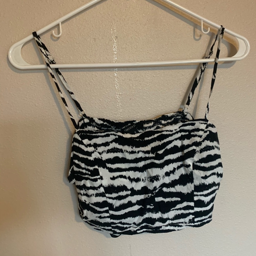 Zebra-print crop top